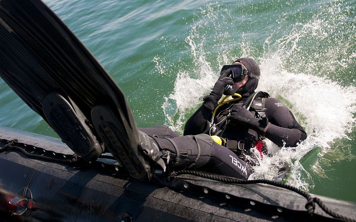 Główne zestawy do nurkowania, udostępnione w punkcie sprzedaży TUSA
