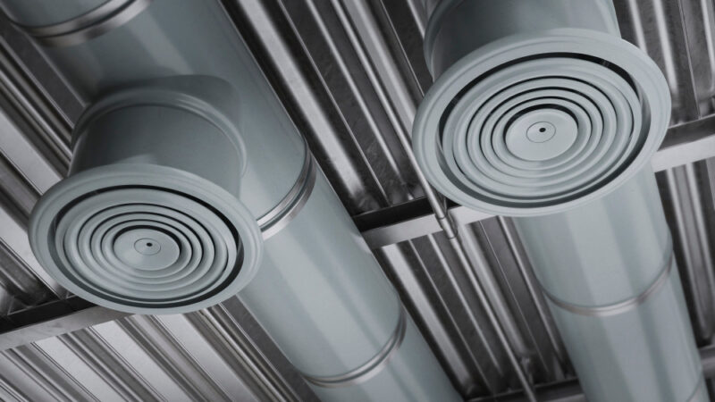 Sanitarne instalacje w szpitalach – jak znaleźć sprawdzoną firmę